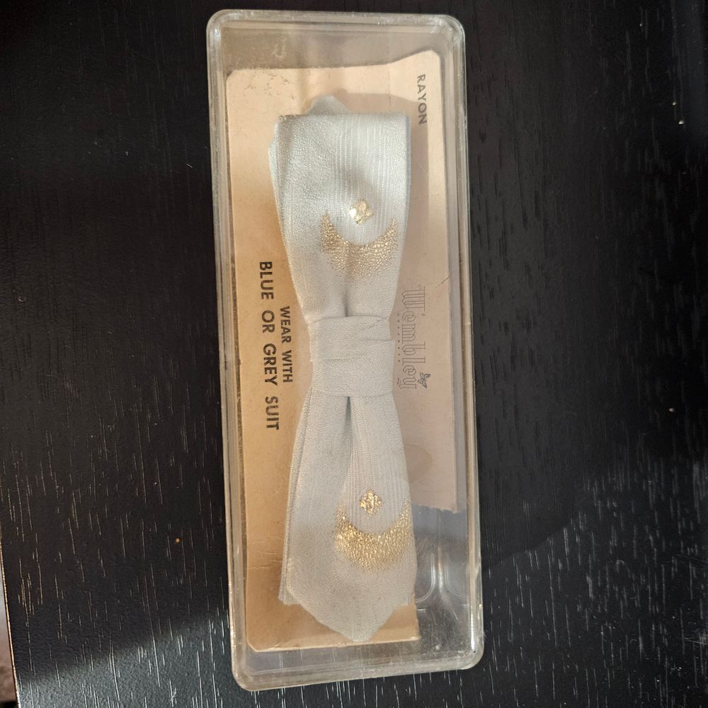 Vintage Wembley Boy Bow‎ Tie